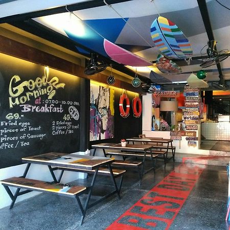 Art-C House Hotel Phuket Exterior photo