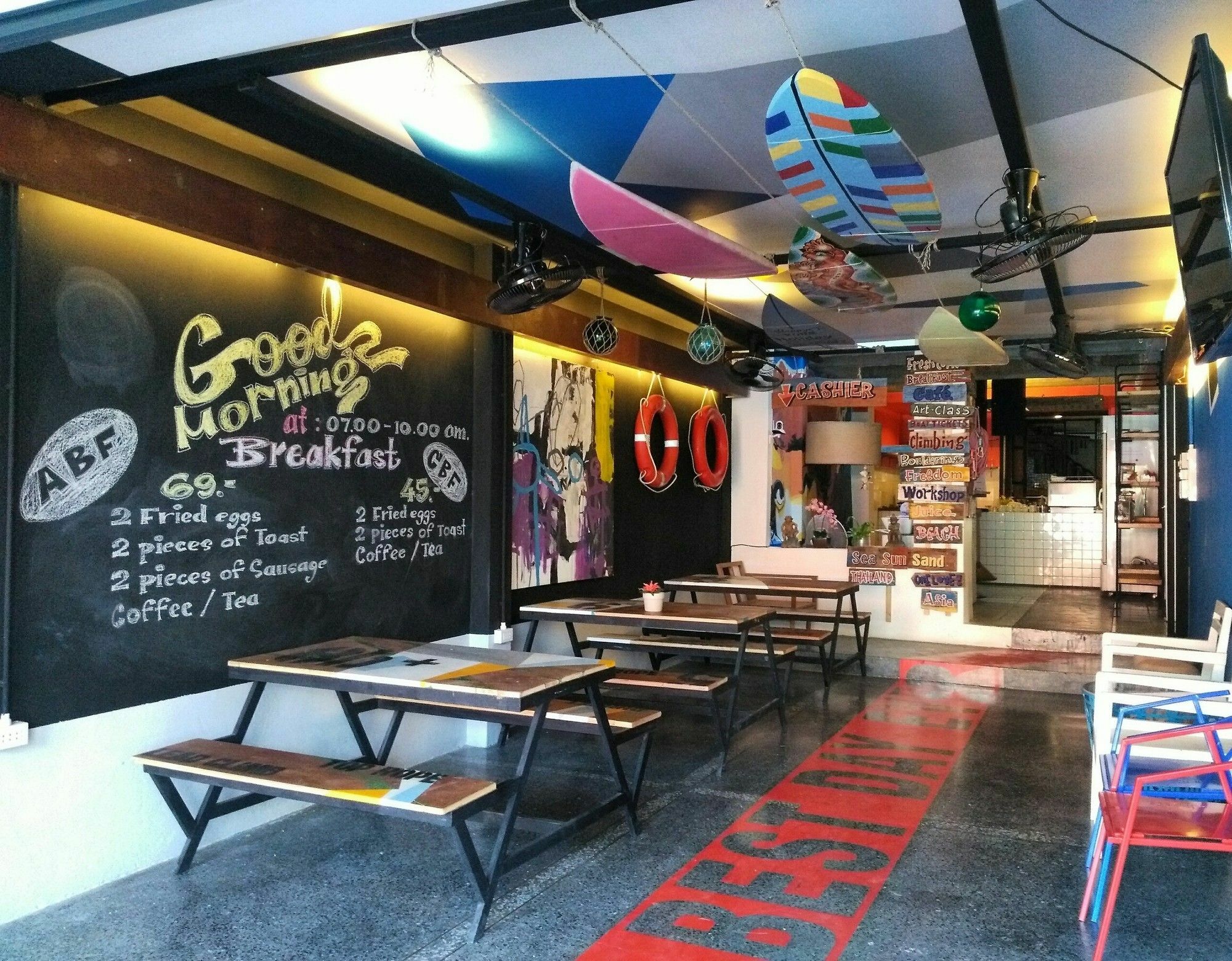 Art-C House Hotel Phuket Exterior photo
