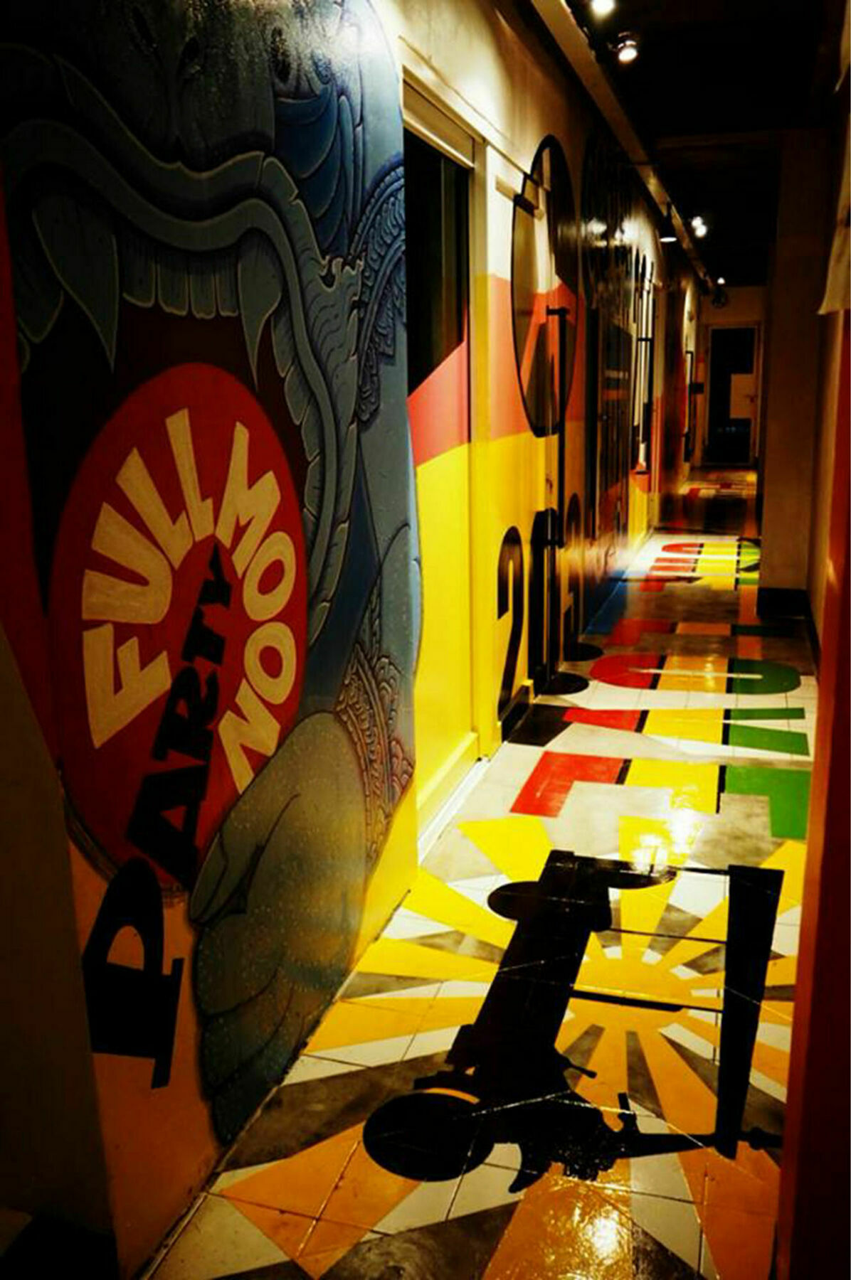 Art-C House Hotel Phuket Exterior photo